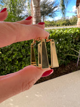 Load image into Gallery viewer, thick square hoop earring
