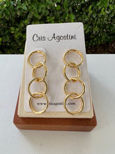 Load image into Gallery viewer, Four round links earrings
