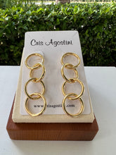 Load image into Gallery viewer, Four round links earrings
