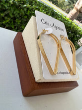 Load image into Gallery viewer, Leaf shape hoop maxi earrings
