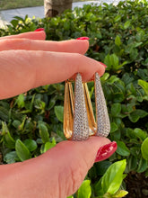 Load image into Gallery viewer, studded elongated oval hoop earring

