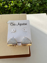 Load image into Gallery viewer, Studded triangular basket earrings
