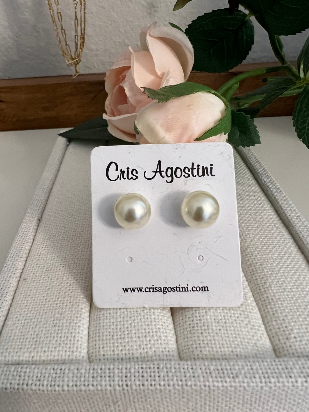 Pearl resin  earrings