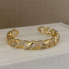 Load image into Gallery viewer, Gold Plated Zirconia Bracelet
