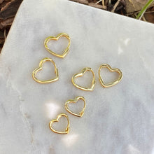 Load image into Gallery viewer, Set of three smooth hearts earrings
