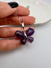 Load image into Gallery viewer, Natural stone butterfly shape necklace
