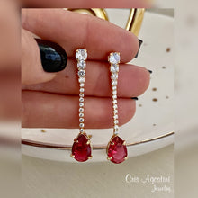 Load image into Gallery viewer, Crystal drop let earring
