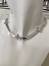 Load image into Gallery viewer, Ribbon butterfly details choker necklace
