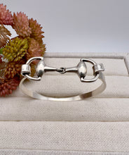 Load image into Gallery viewer, Designer brand horseshoe silver bracelet
