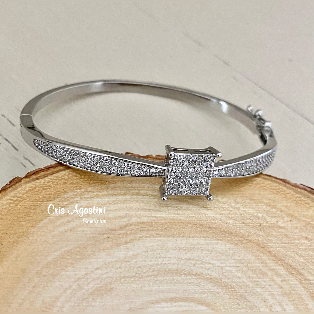 White rhodium cubic zirconia bangle