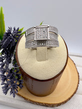 Load image into Gallery viewer, Solitaire pave princess 3 ring set
