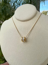 Load image into Gallery viewer, Classic diamond pendant necklace
