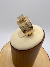 Load image into Gallery viewer, Solitaire pave princess 3 ring set
