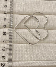 Load image into Gallery viewer, Medium heart shape tube hoop earrings
