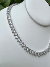 Load image into Gallery viewer, Heart shape diamond zirconia 4mm choker
