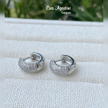 Load image into Gallery viewer, Hoop earrings
