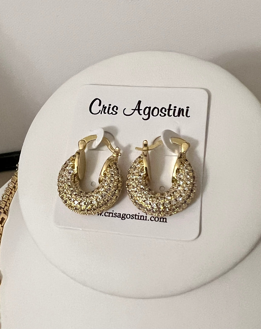 All studded medium chubby earrings