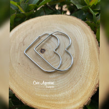 Load image into Gallery viewer, Medium heart shape tube hoop earrings
