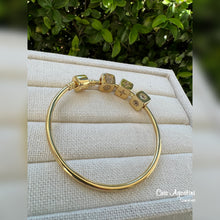 Load image into Gallery viewer, solid bracelet three charms
