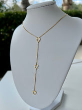 Load image into Gallery viewer, Thin golden necklace with pendant hearts
