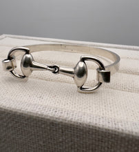 Load image into Gallery viewer, Designer brand horseshoe silver bracelet
