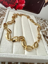 Load image into Gallery viewer, 18k gold plated  shell necklace
