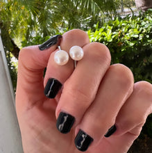 Load image into Gallery viewer, Adjustable silver freshwater pearl ring
