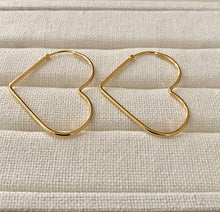Load image into Gallery viewer, Medium heart shape tube hoop earrings
