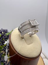 Load image into Gallery viewer, Solitaire pave princess 3 ring set
