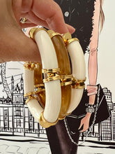 Load image into Gallery viewer, Acrylic bracelet Seductive Collection plated details
