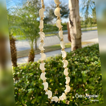Load image into Gallery viewer, Moon necklace
