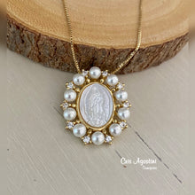 Load image into Gallery viewer, Our Lady oval pearl
