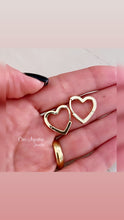 Load image into Gallery viewer, Basic heart hoop earrings
