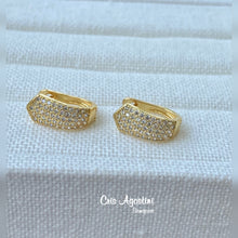 Load image into Gallery viewer, Zirconia studded arrowhead earrings
