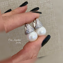Load image into Gallery viewer, Lady Di pearl earrings
