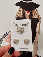 Load image into Gallery viewer, Clear baguette cz heart set
