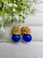 Load image into Gallery viewer, Flower golden natural stone ball earring
