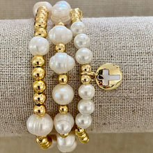 Load image into Gallery viewer, Pearls and Pendant Bracelet Set
