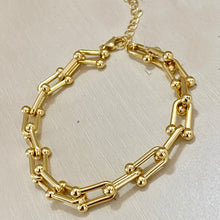 Load image into Gallery viewer, Link Gold Plated Bracelet
